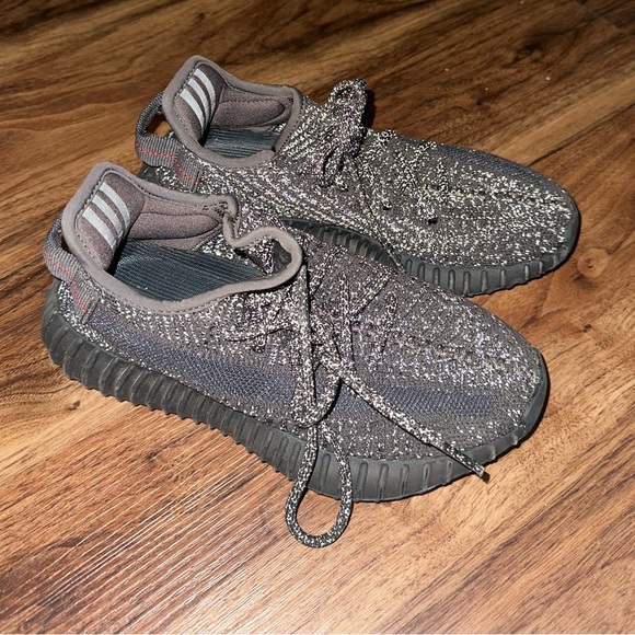 Adidas Yeezy Boost 350 V2 Static Black Reflective Sneakers - Picture 1 of 7